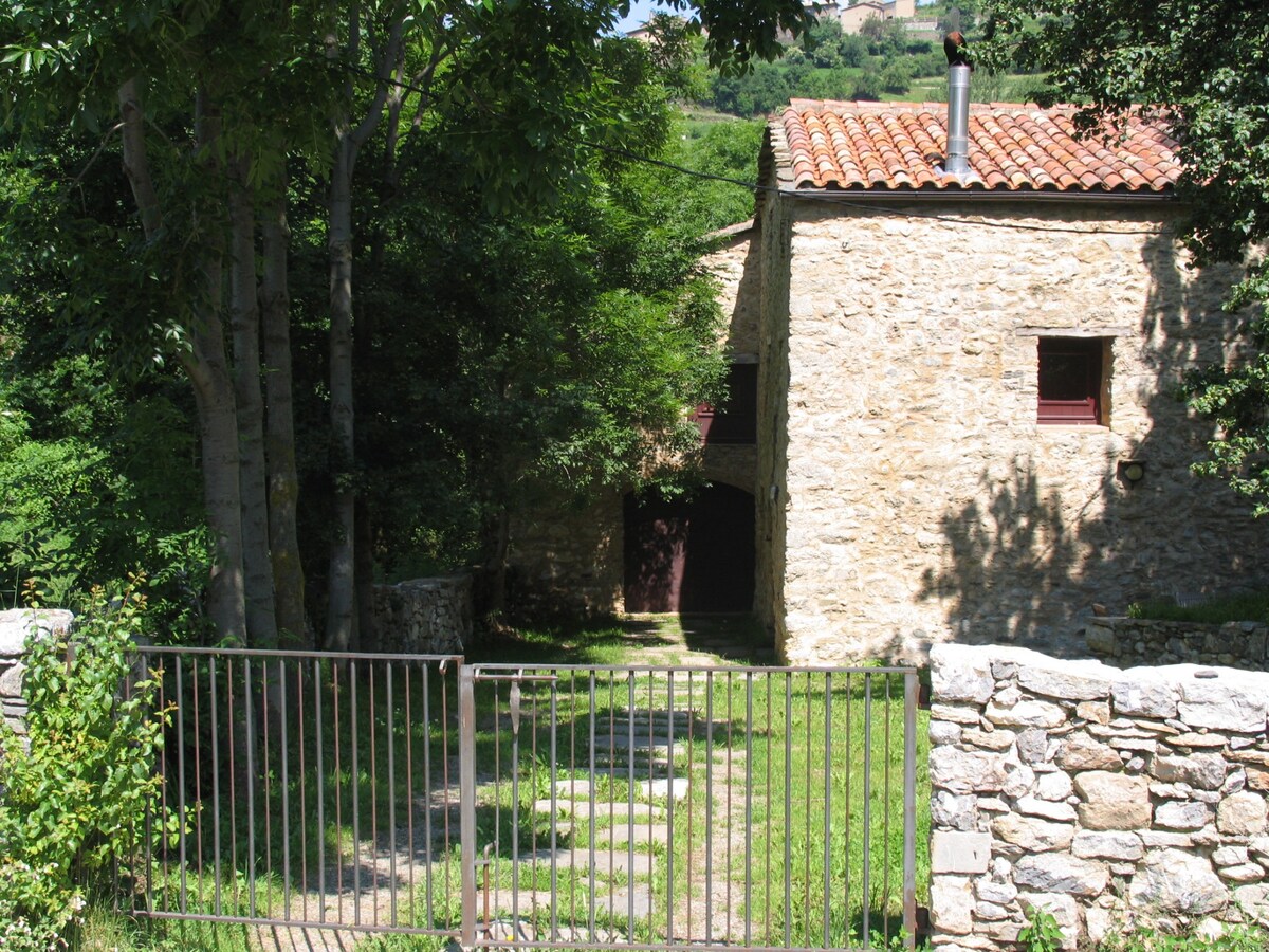 Typical mountain cottage in Pardines. Pyrenees