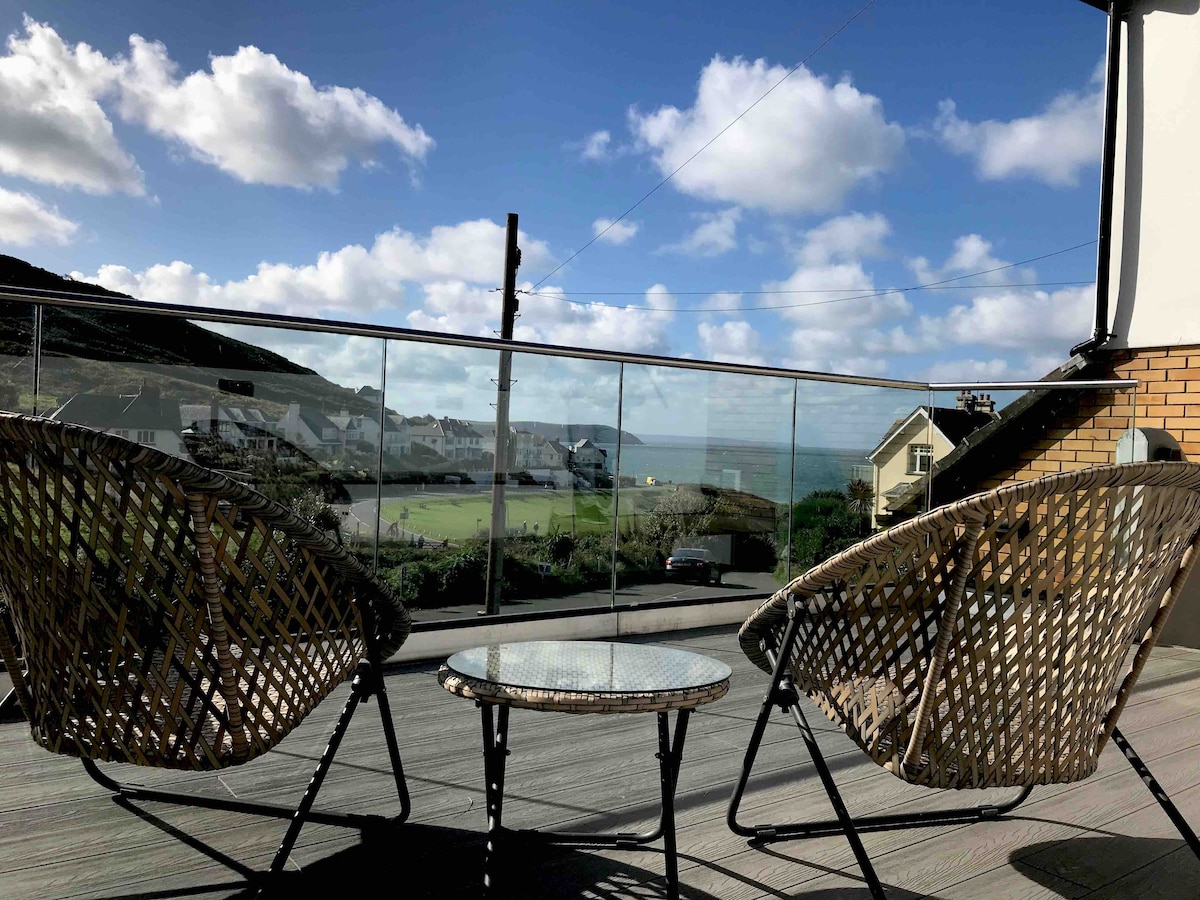 Angel Rock Woolacombe…beach & surf view terrace