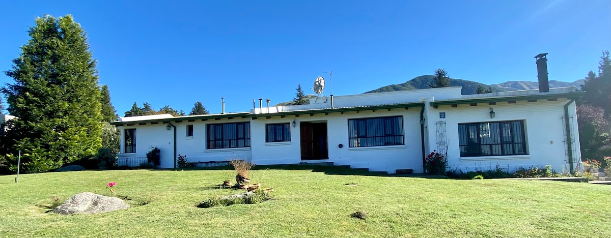 Alquilo casa en Tafi del Valle (La Quebradita)