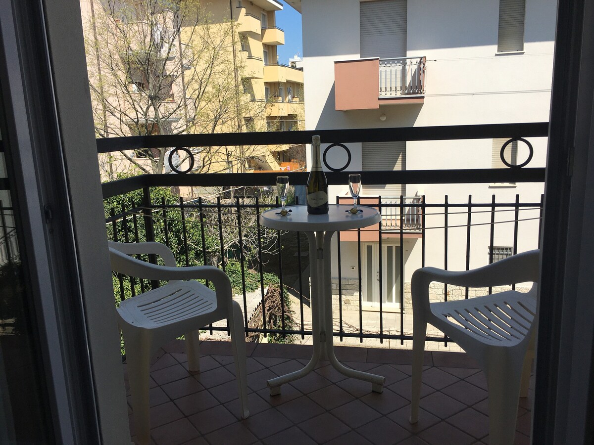 Camera Superior con Balcone privato a Rimini