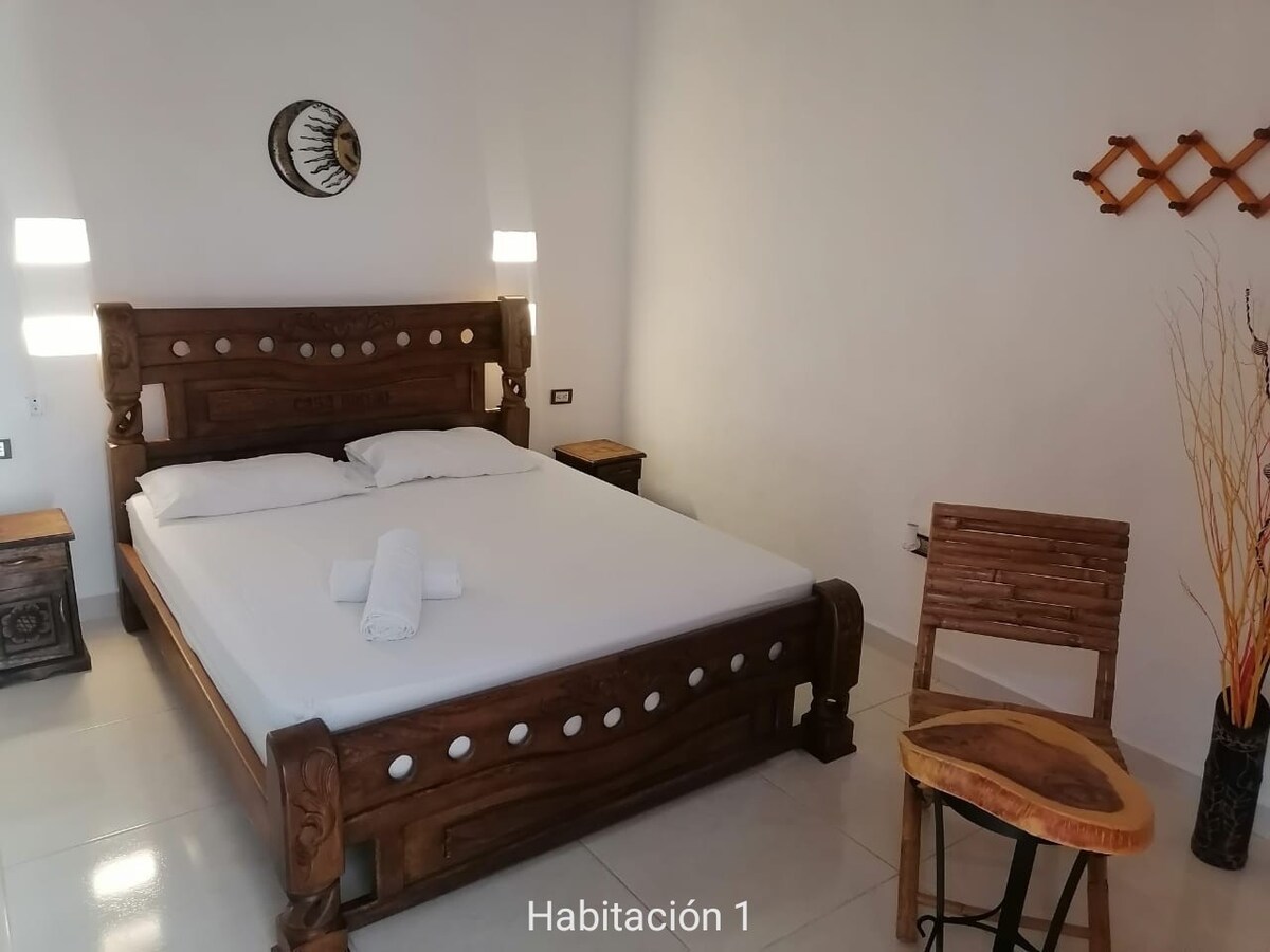 CasaBonGo/2personas/privada