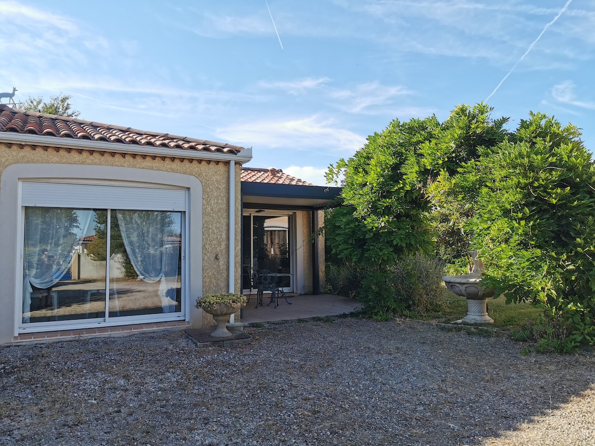 Muret: Maison d'amis au calme dans la verdure