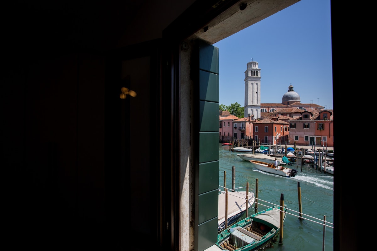 威尼斯公寓Salini II -运河景观