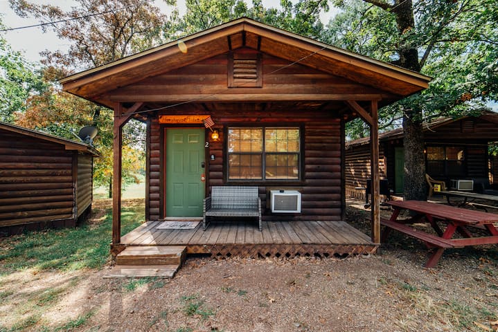 sleepy hollow quaint efficiency cabins located in the heart of