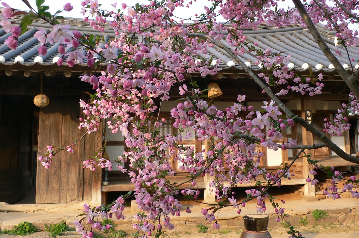 Atelier Hanok