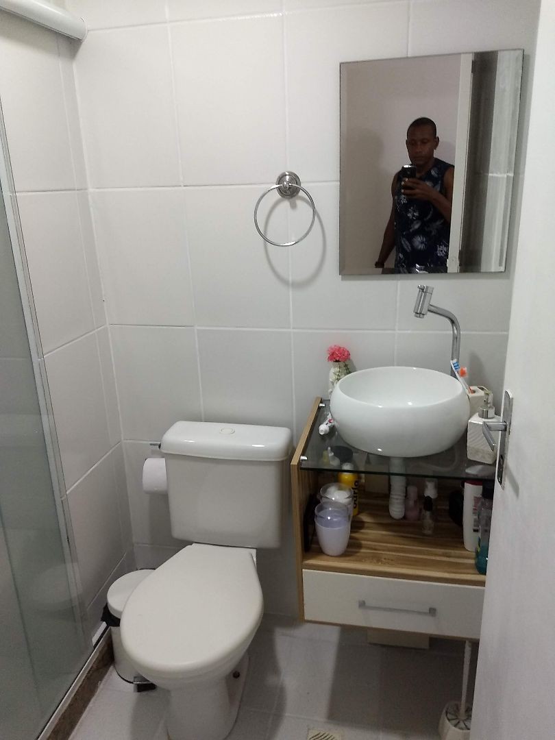 Excelente Apartamento na Baixada de 2 qts seg24h