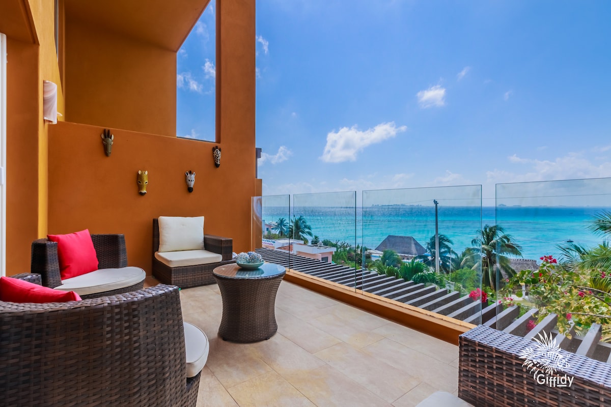 Isla Mujeres-Lofty in Punta Sur