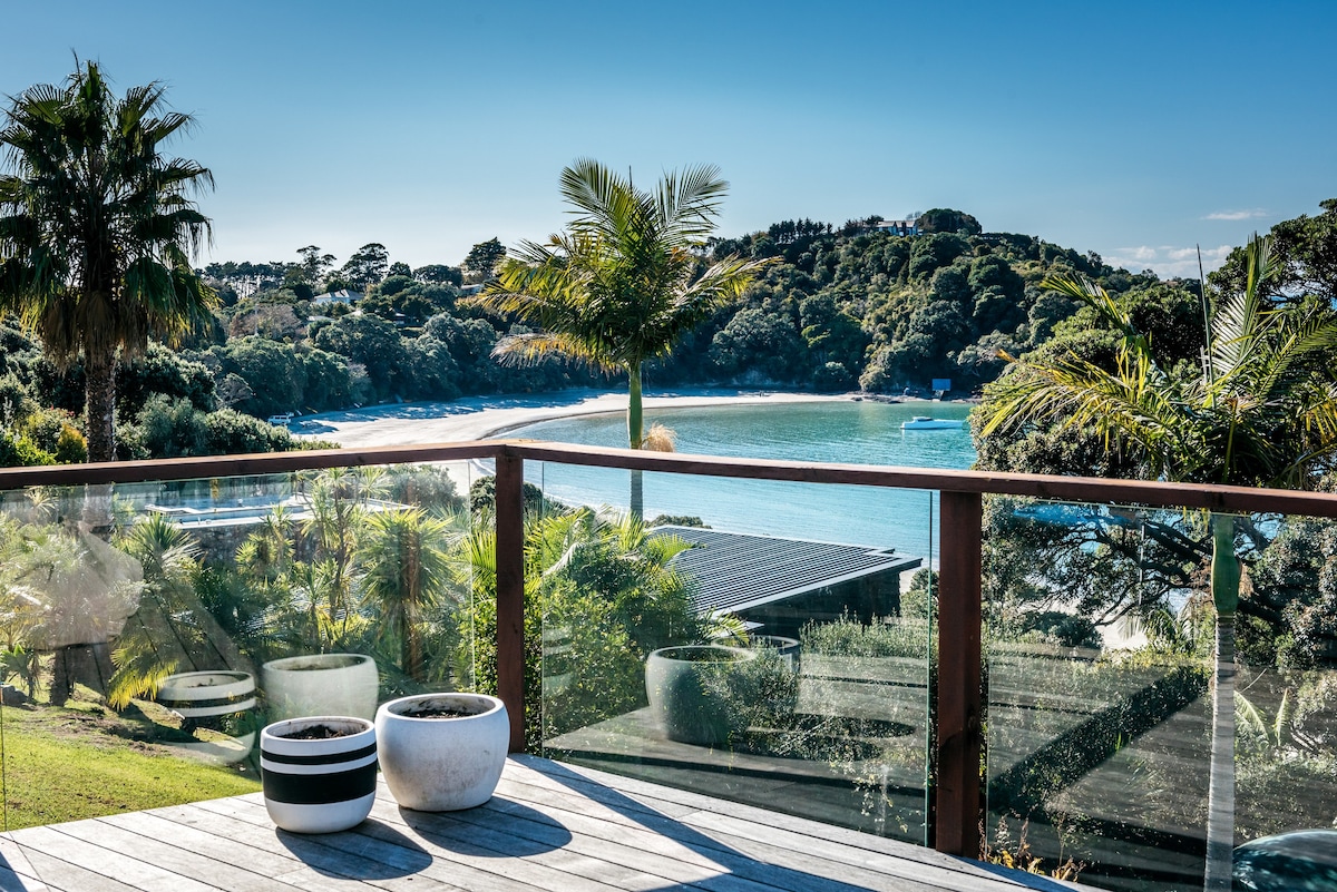 The Cottage on Waikare, Oneroa | Be My Guest