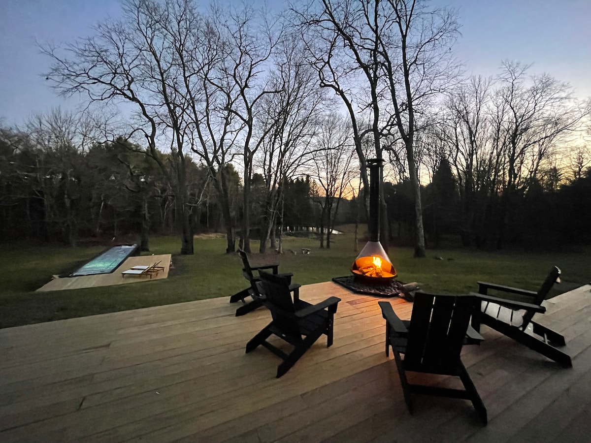 The Rest Coop 4/Heated Pool/Fire Pit/Hammock