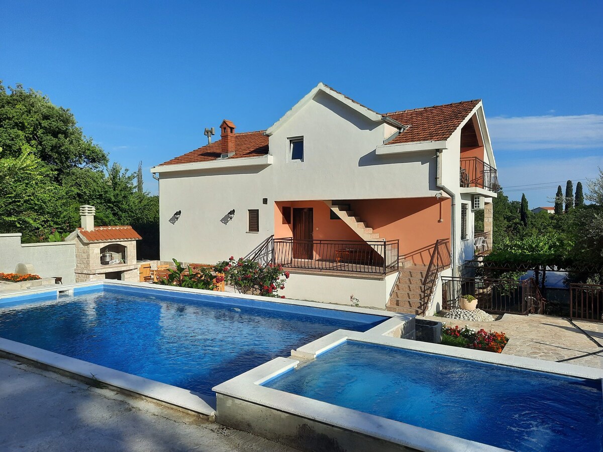 GUEST House & Villa Gudelj-Podi