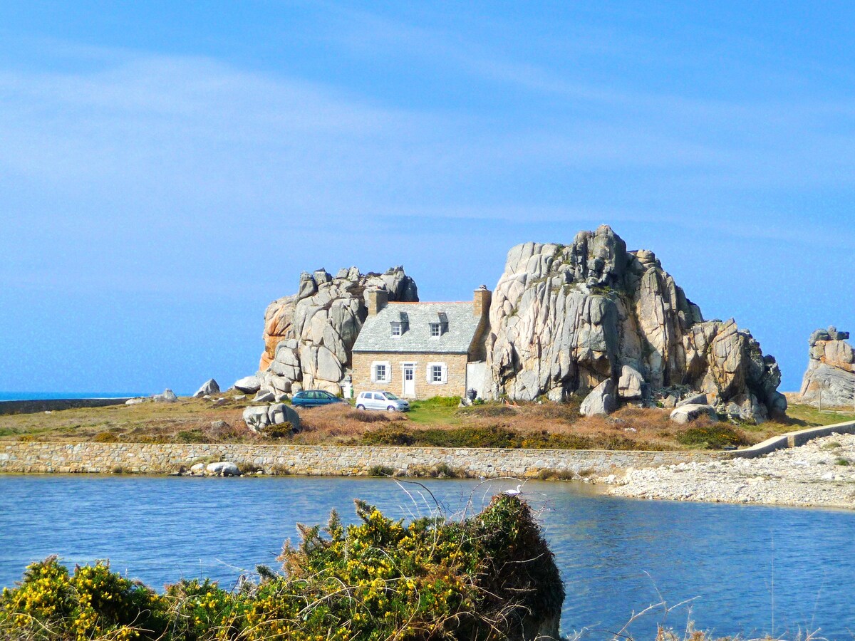令人惊叹的房子，距离海滩2公里，可容纳8人。