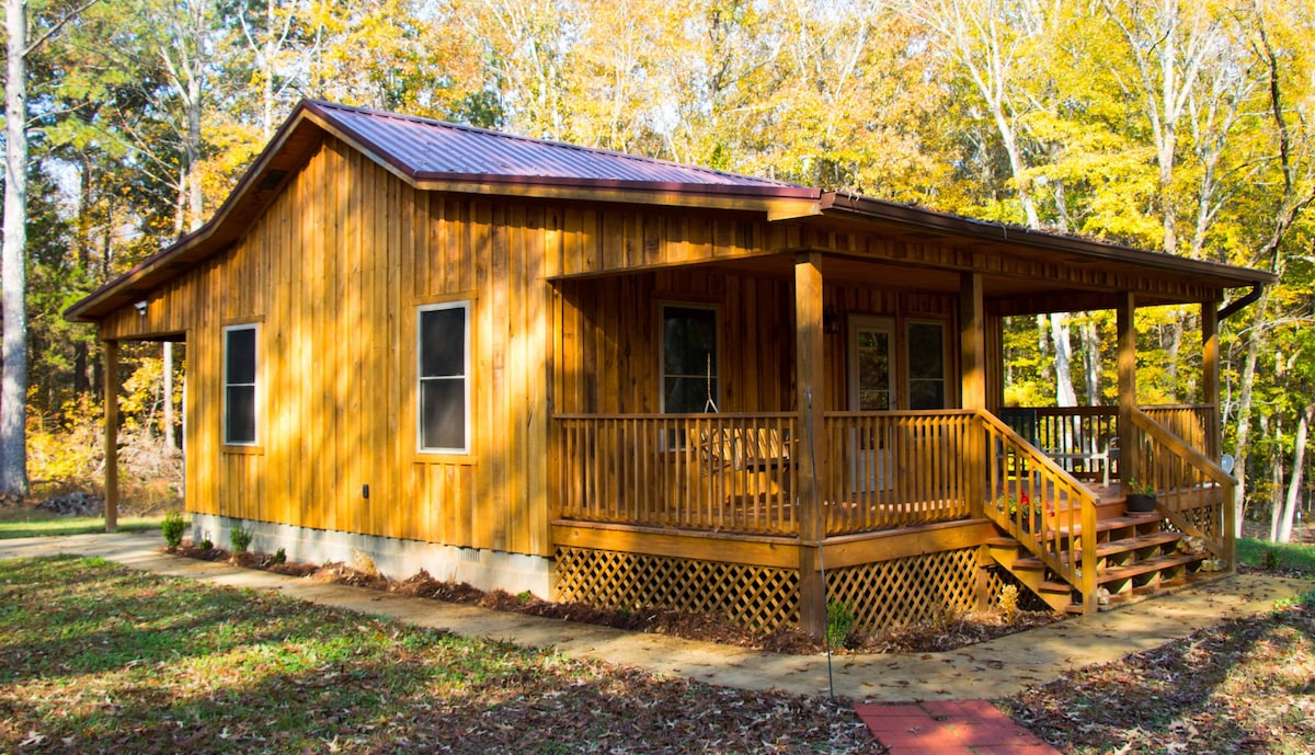 The Cabin at Dry Hollow Farm (B)