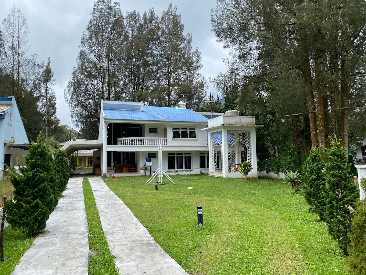 Spacious Villa Berastagi Indah A32  - Tebu Manis