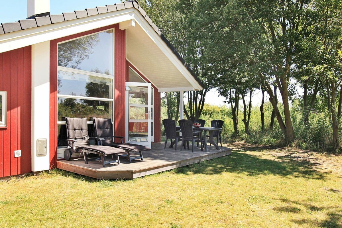 8 person holiday home in großenbrode