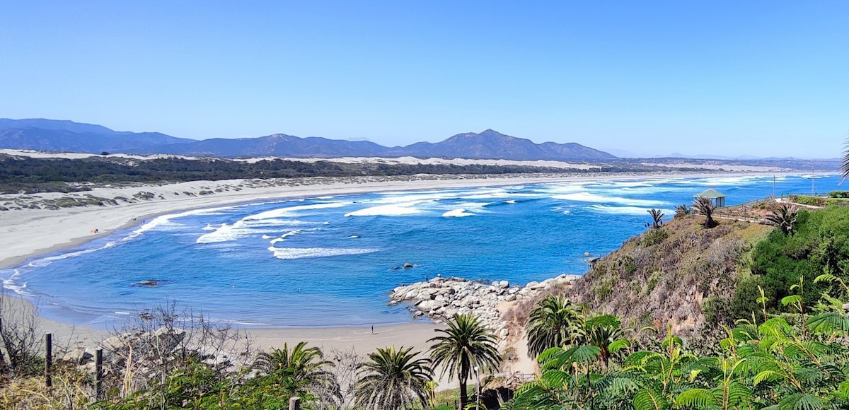 Casa Don Rene, Ritoque Beach