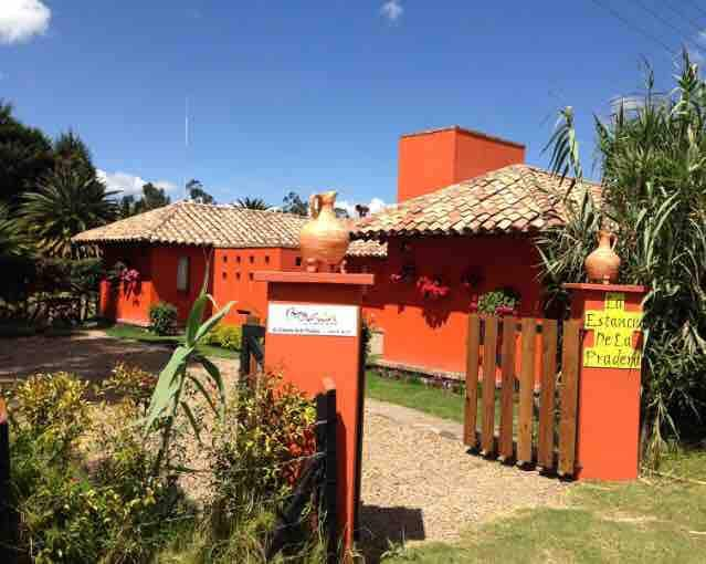 La Estancia de la Pradera - Cabaña Fiba