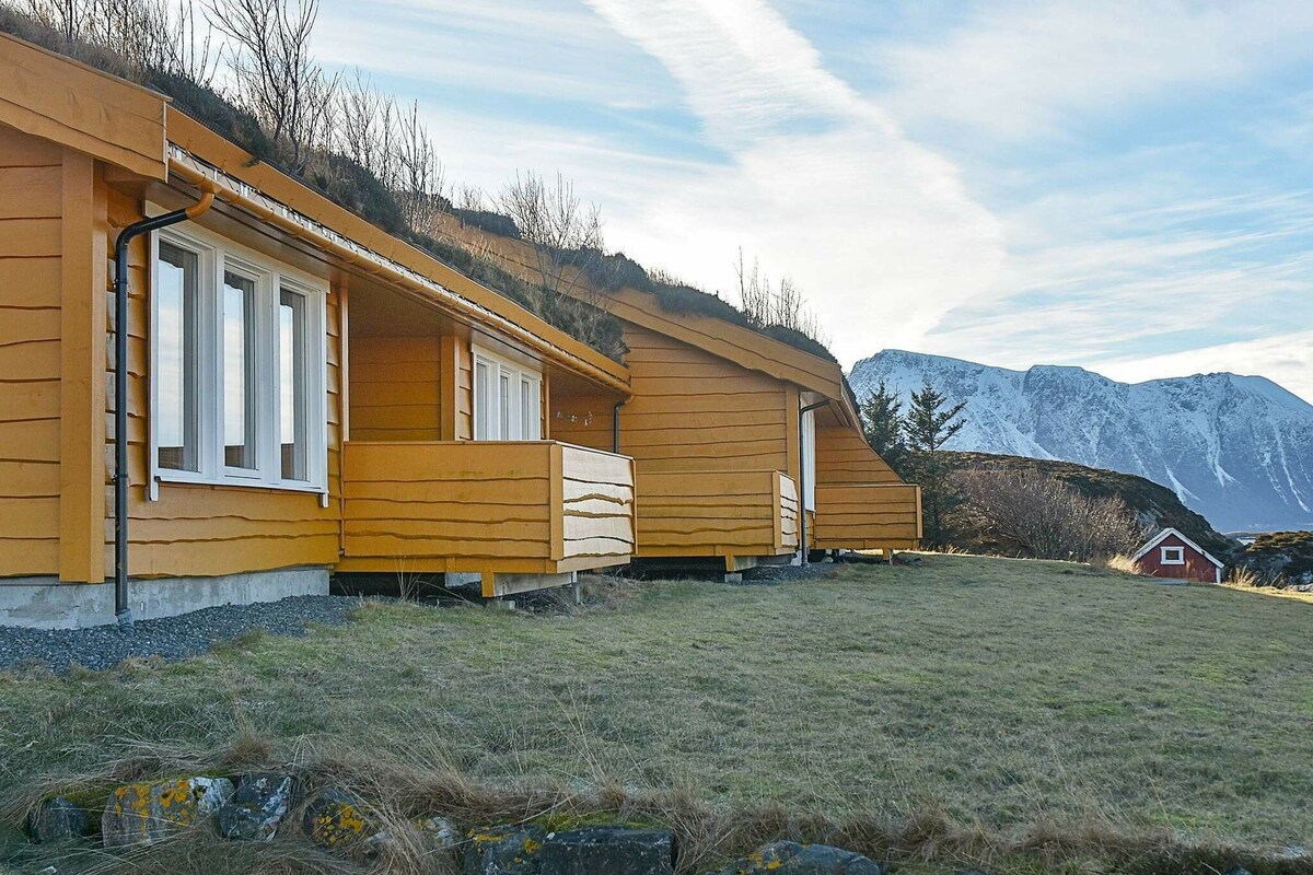 6 person holiday home in aukra