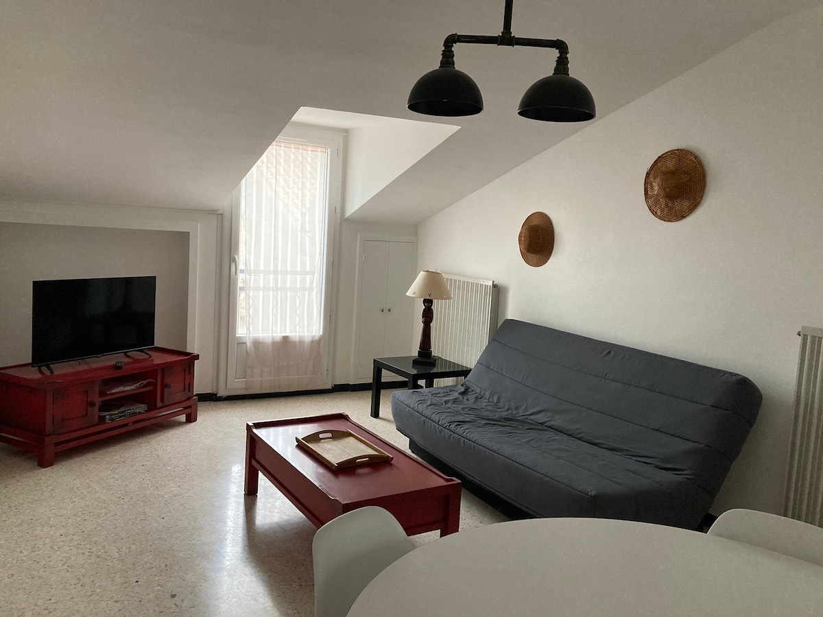 Appartement cœur de ville avec garage privé