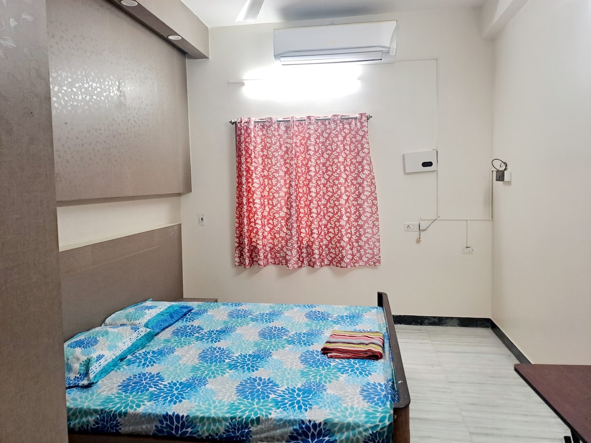 Rela Hospital Airport Tambaram/Bedroom2/Kitchen/AC