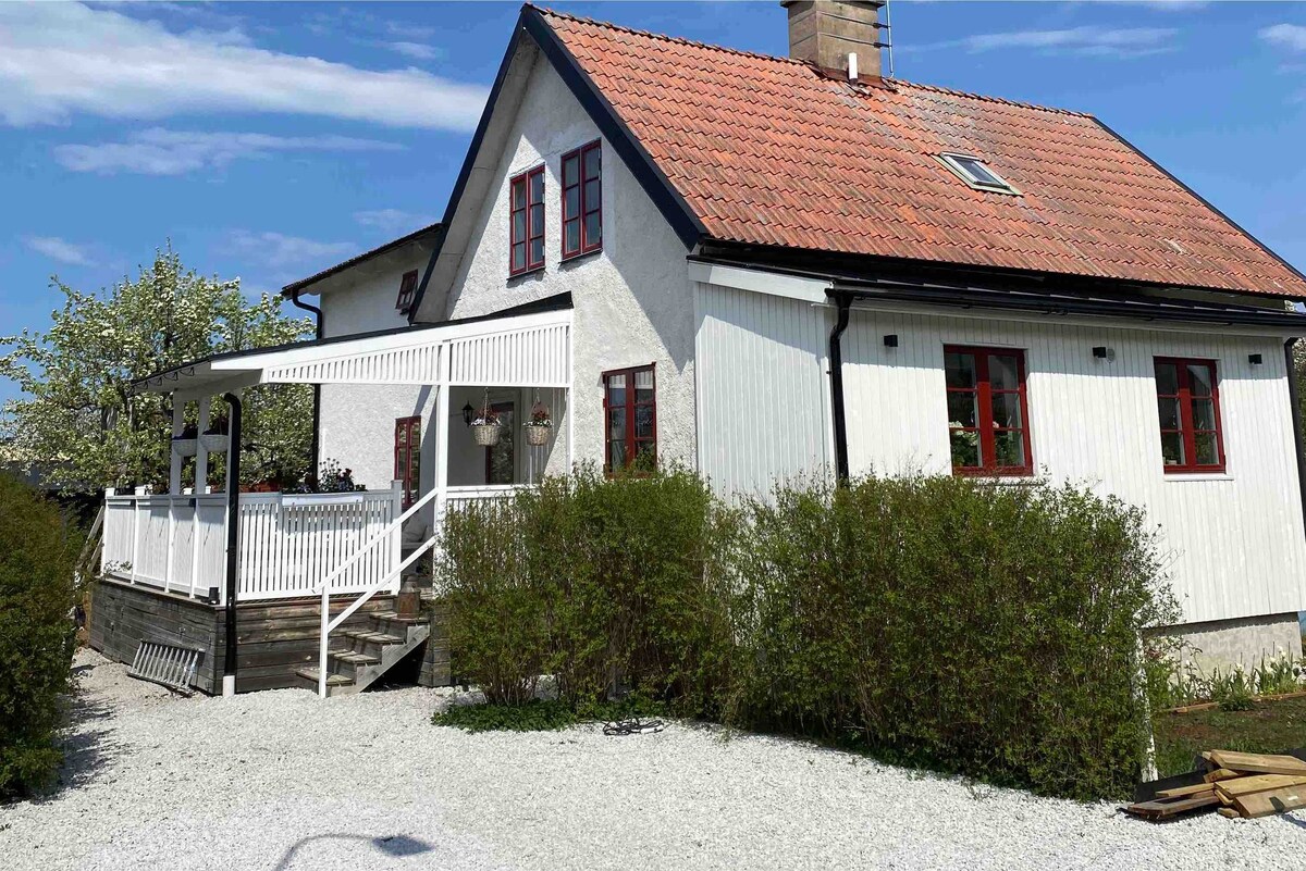Trevlig villa i Visby nära söderport