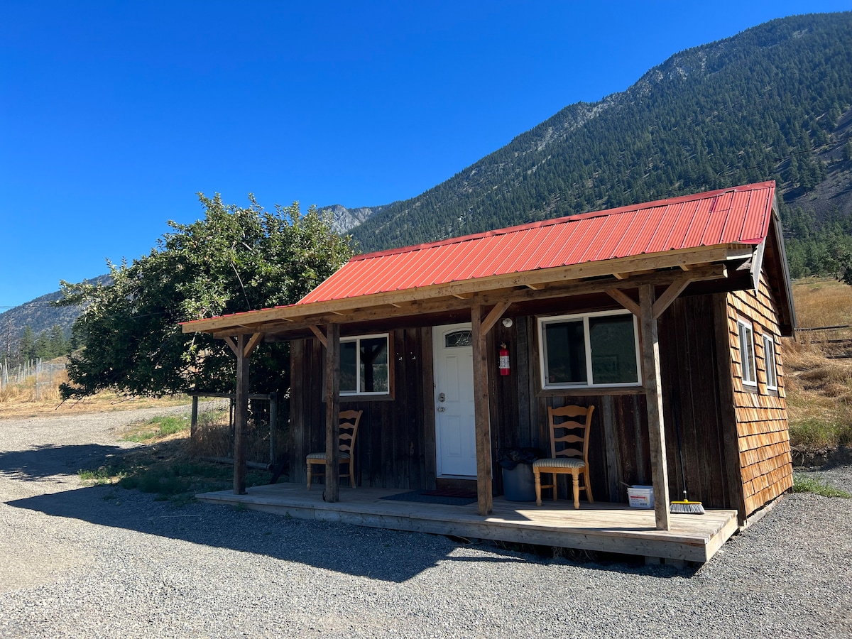 Lillooet BC附近的乡村小屋