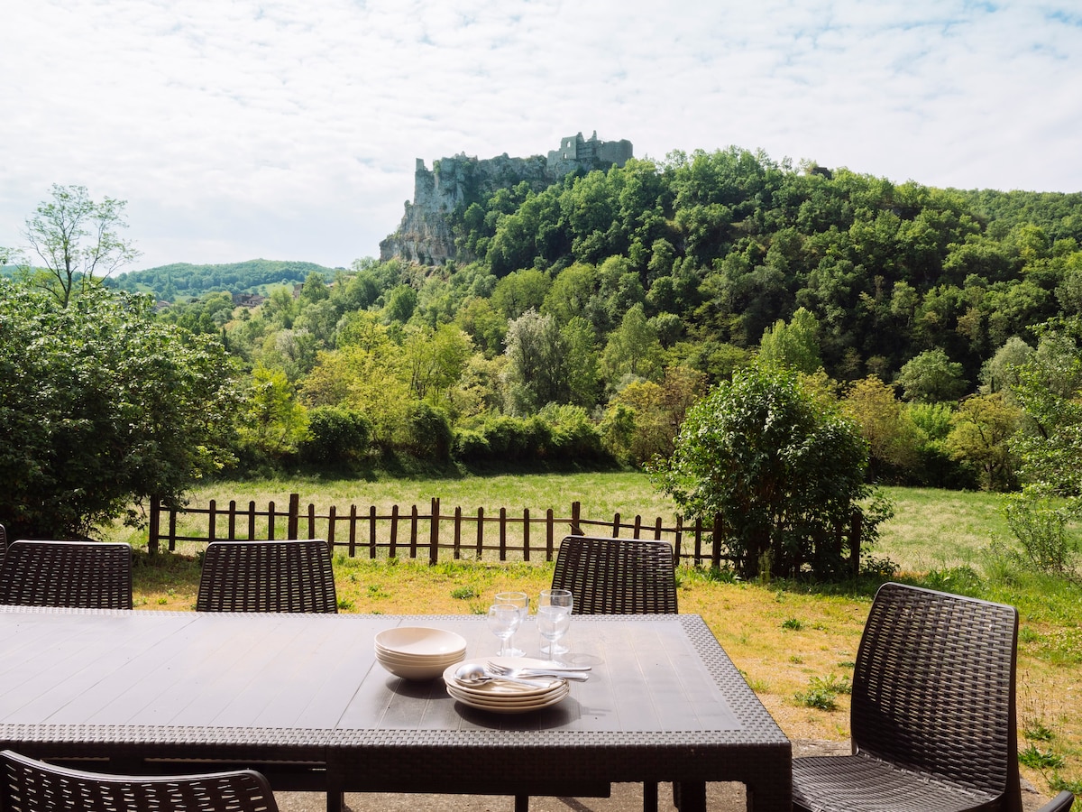 L'Hermitage en Occitanie ，位于Penne的农场