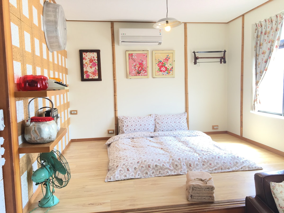 台南短租l雙人套房l飯店式管理l舊時代lShort Term Rentals