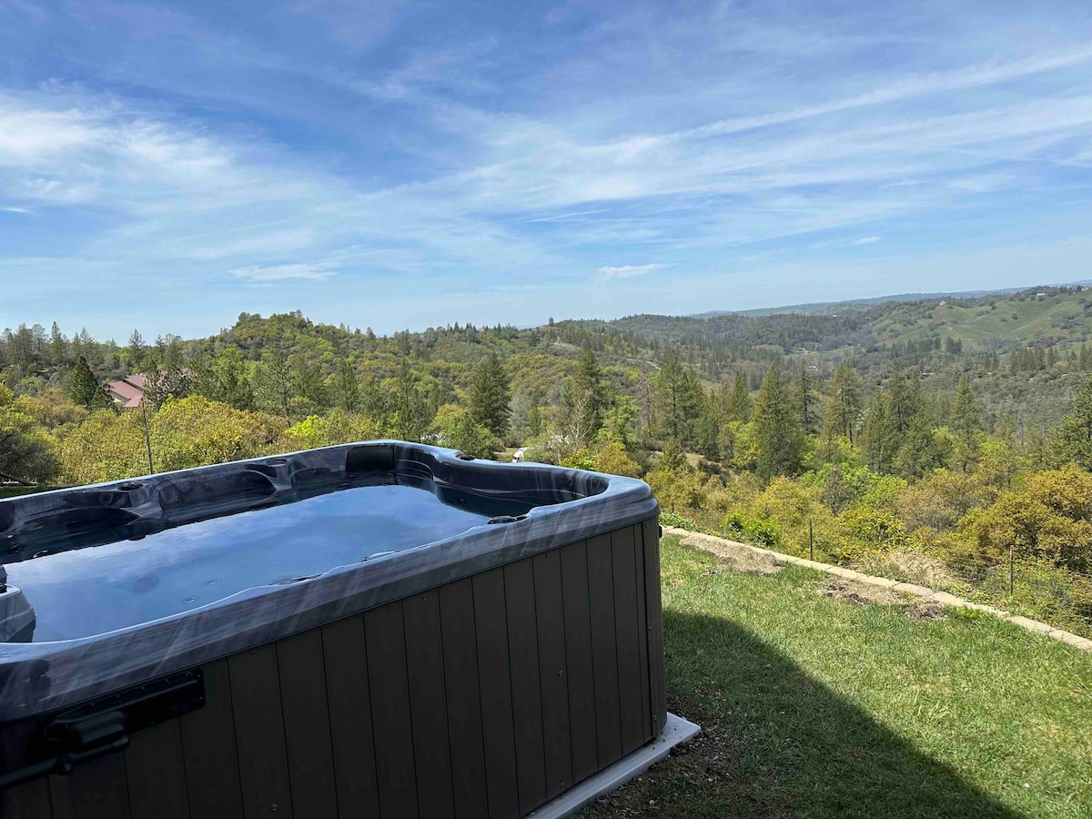 Stunning House and Studio on top of Sutter Creek