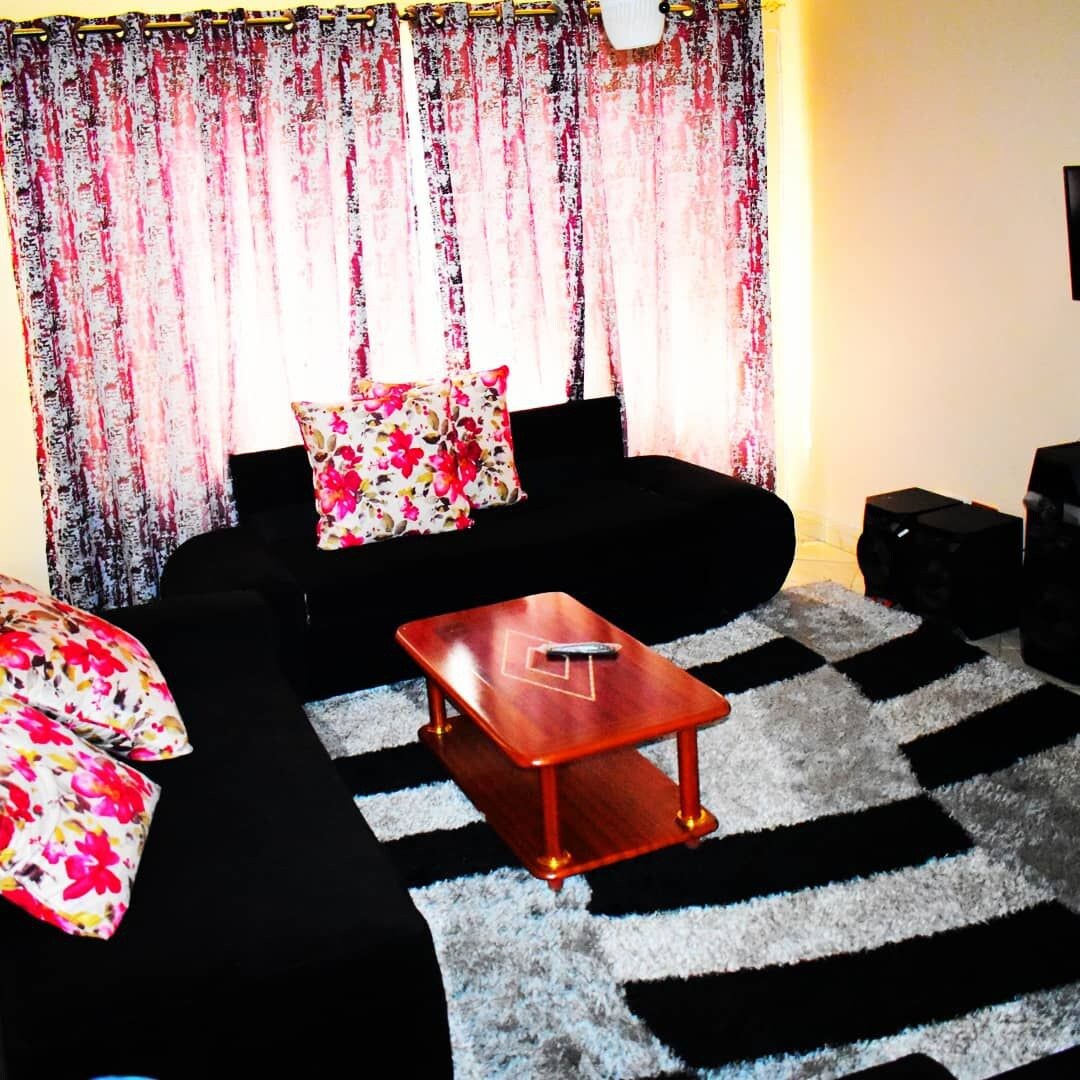 fully furnished spacious 4 bedroom house with a pool