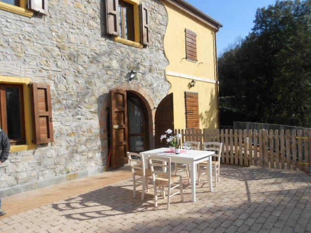 Casa Maurizio "LE QUERCE"