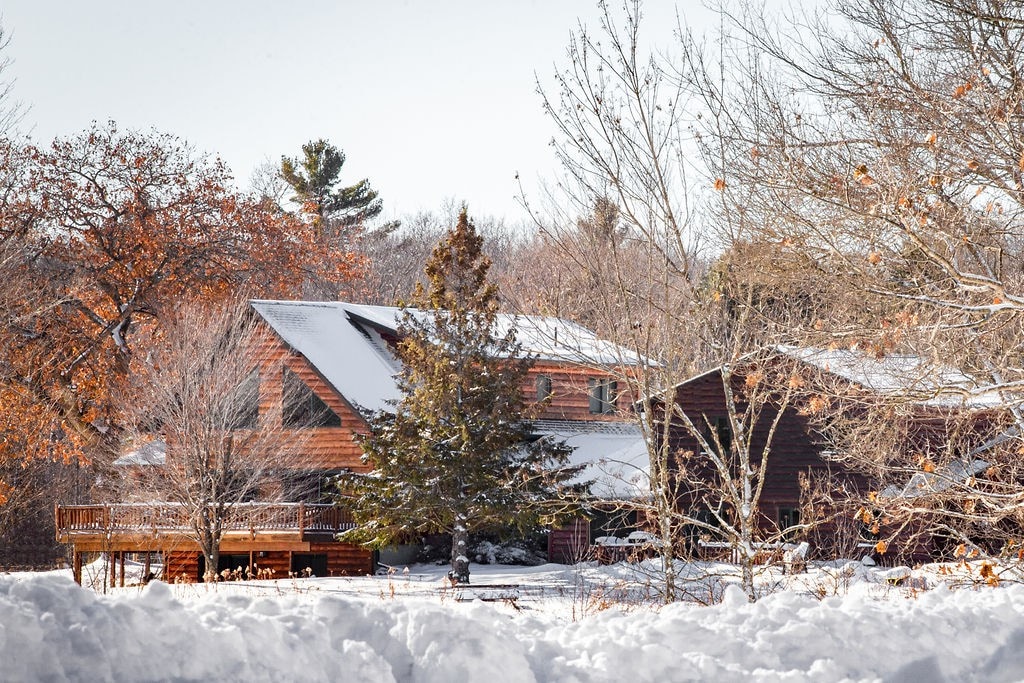 Northwoods Antler Lodge -乡村度假屋，可住12人