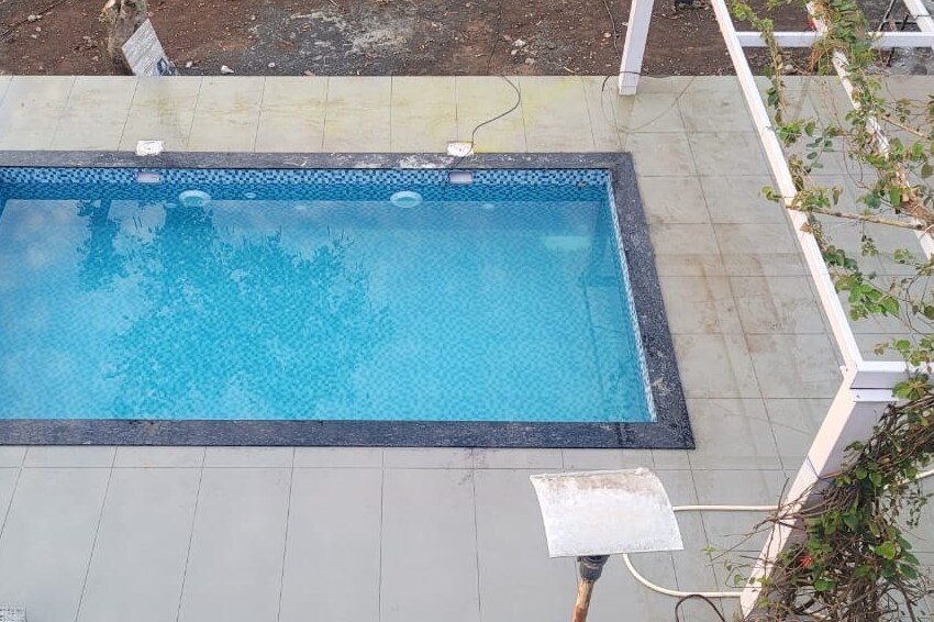 Yahavi Villa 4卧室公寓，带私人泳池，靠近苏拉