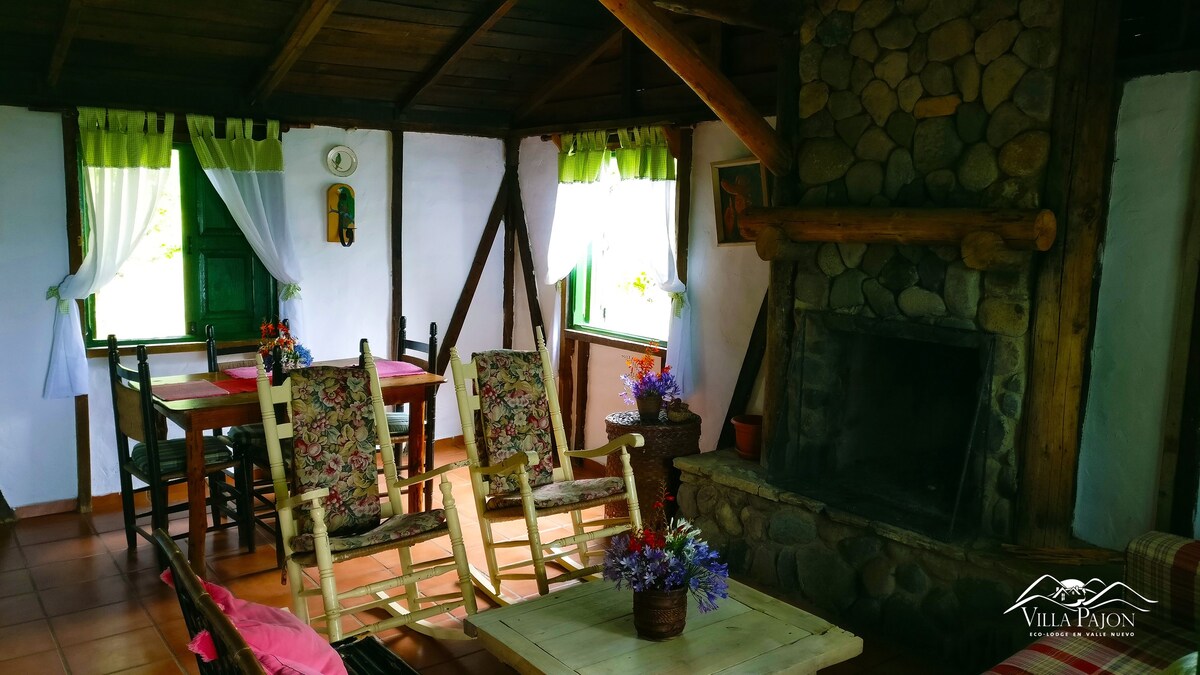 Cabaña la Cotorra ， Villa Pajon Eco-Lodge