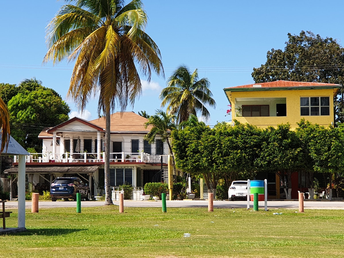 玛雅酒店（ Hotel Maya ） -舒适的科罗萨尔（ Corozal ） - 1号房间