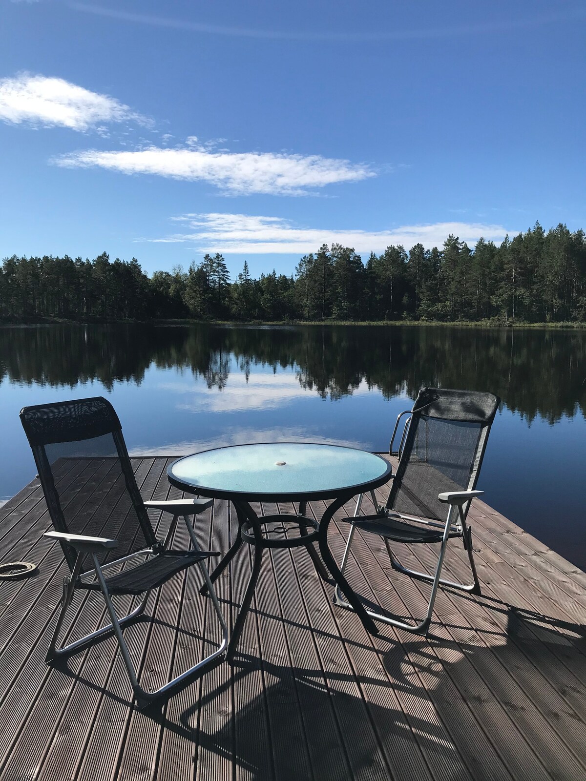 可爱的群岛环境中的夏日乡村小屋