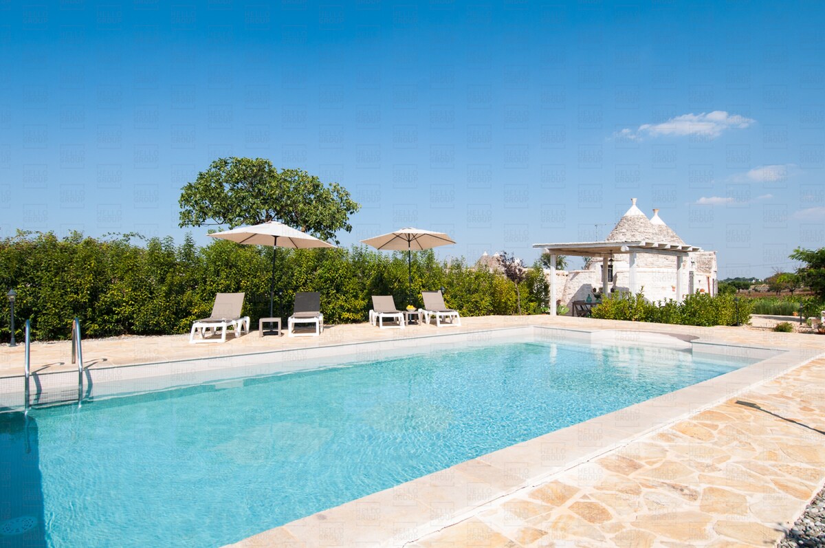 HelloApulia - Trullo di Bacco with private pool