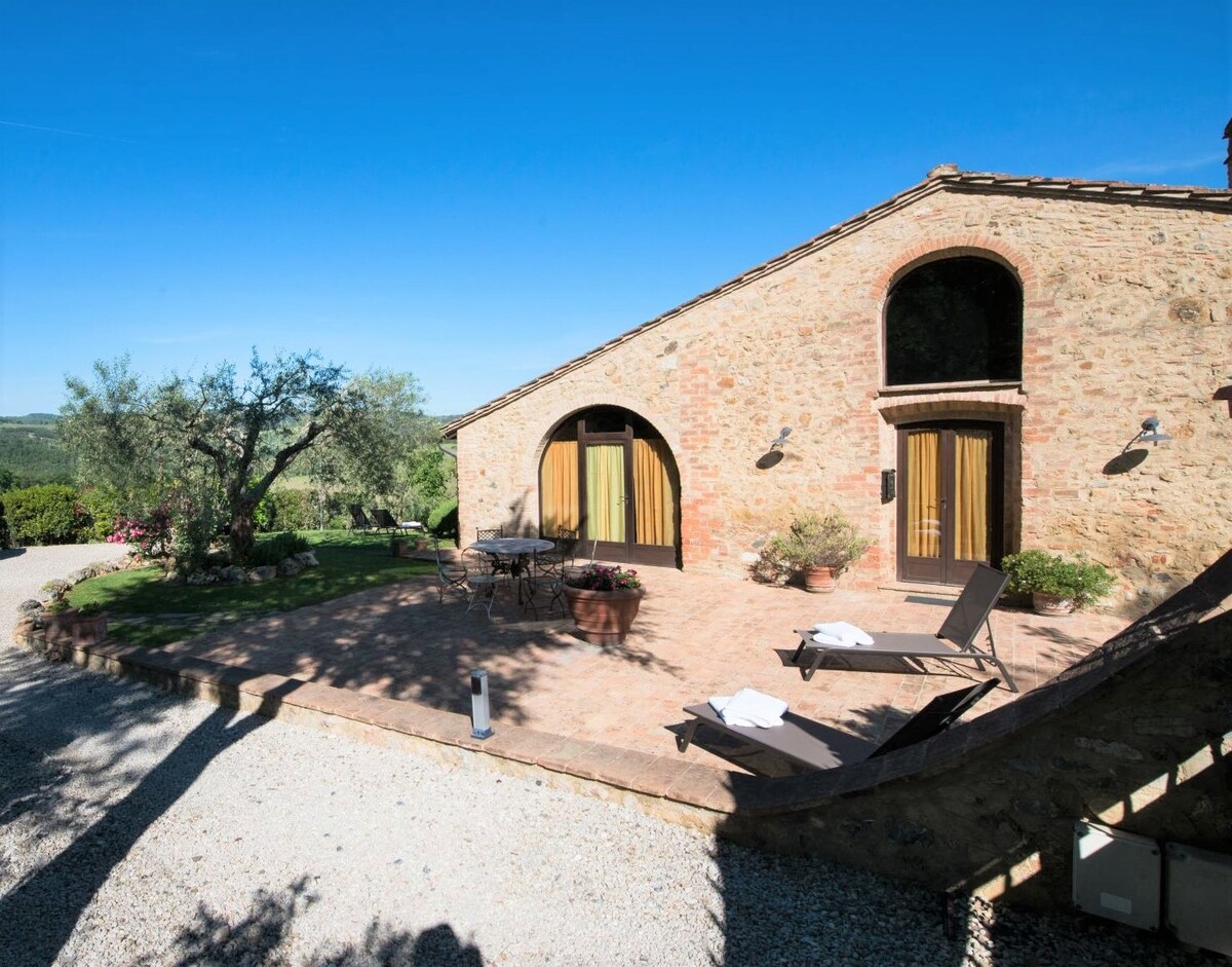 真正的托斯卡纳别墅，带泳池，距离圣吉米尼亚诺（ San Gimignano ） 6公里