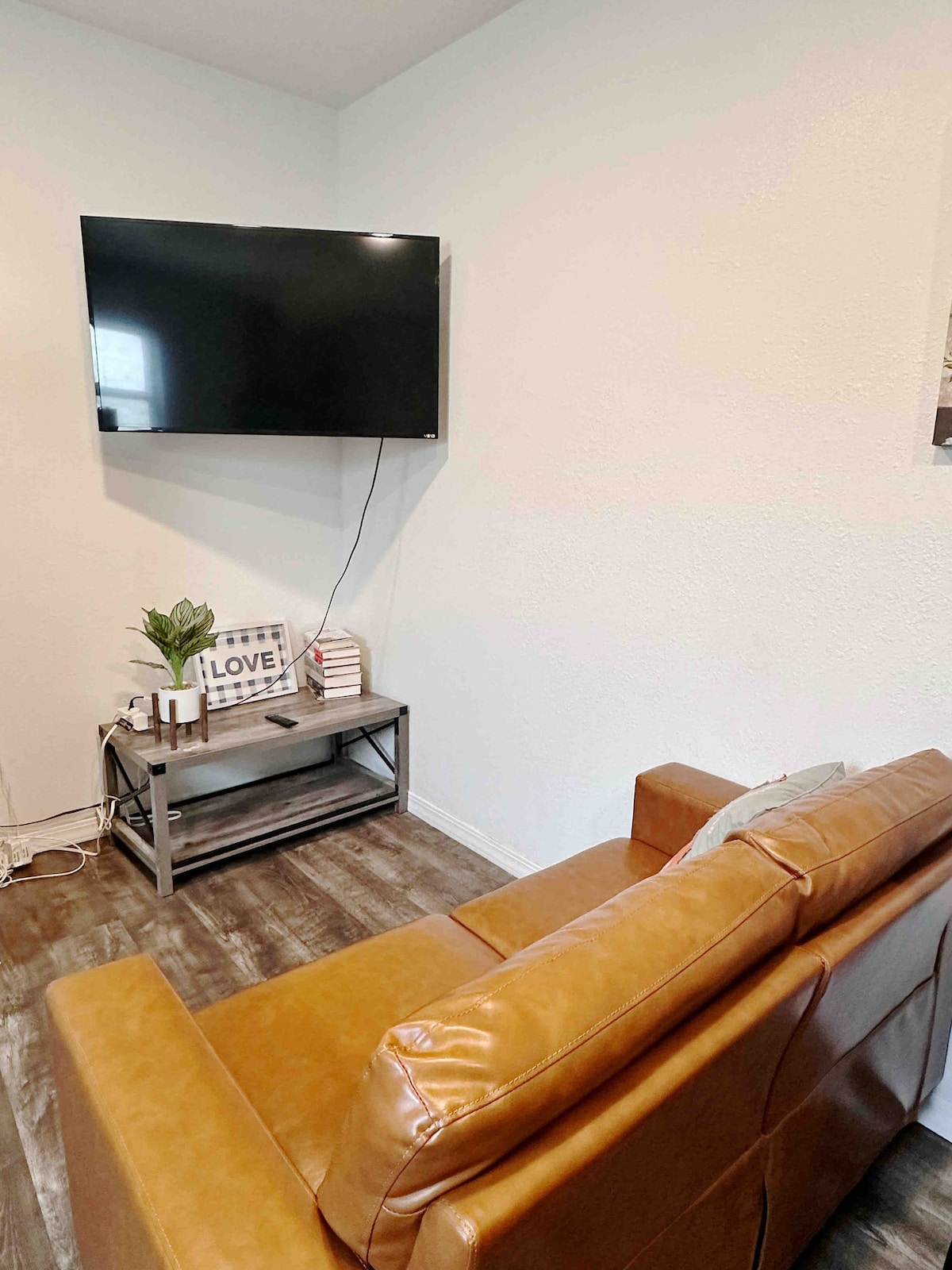 2BR Newly Remodeled Apartment 3min to Ft. Bliss