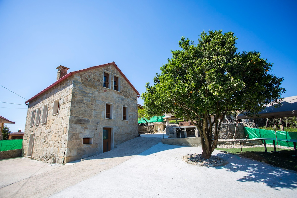 Casa Rural "CACHARELA"