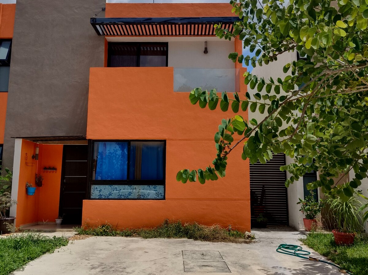Casa Naranja Solana住宅区。