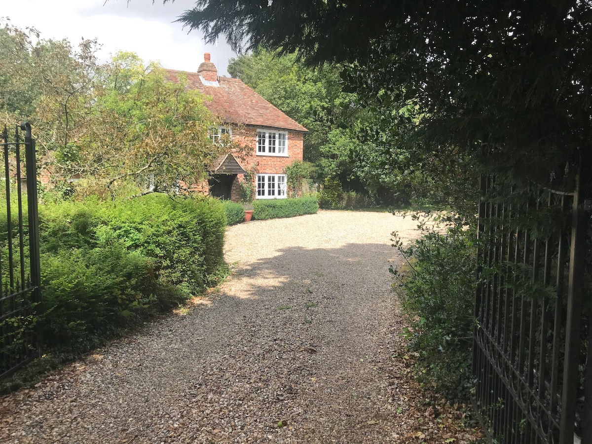 Shepherds Farm - Period Farmhouse