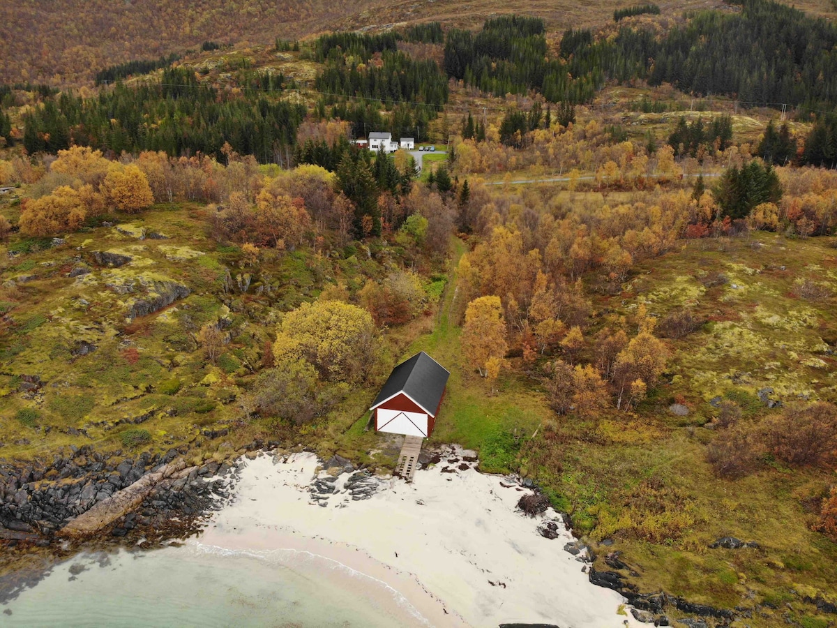 公寓，电动车充电器， Bøvær ， Skaland ， Senja。