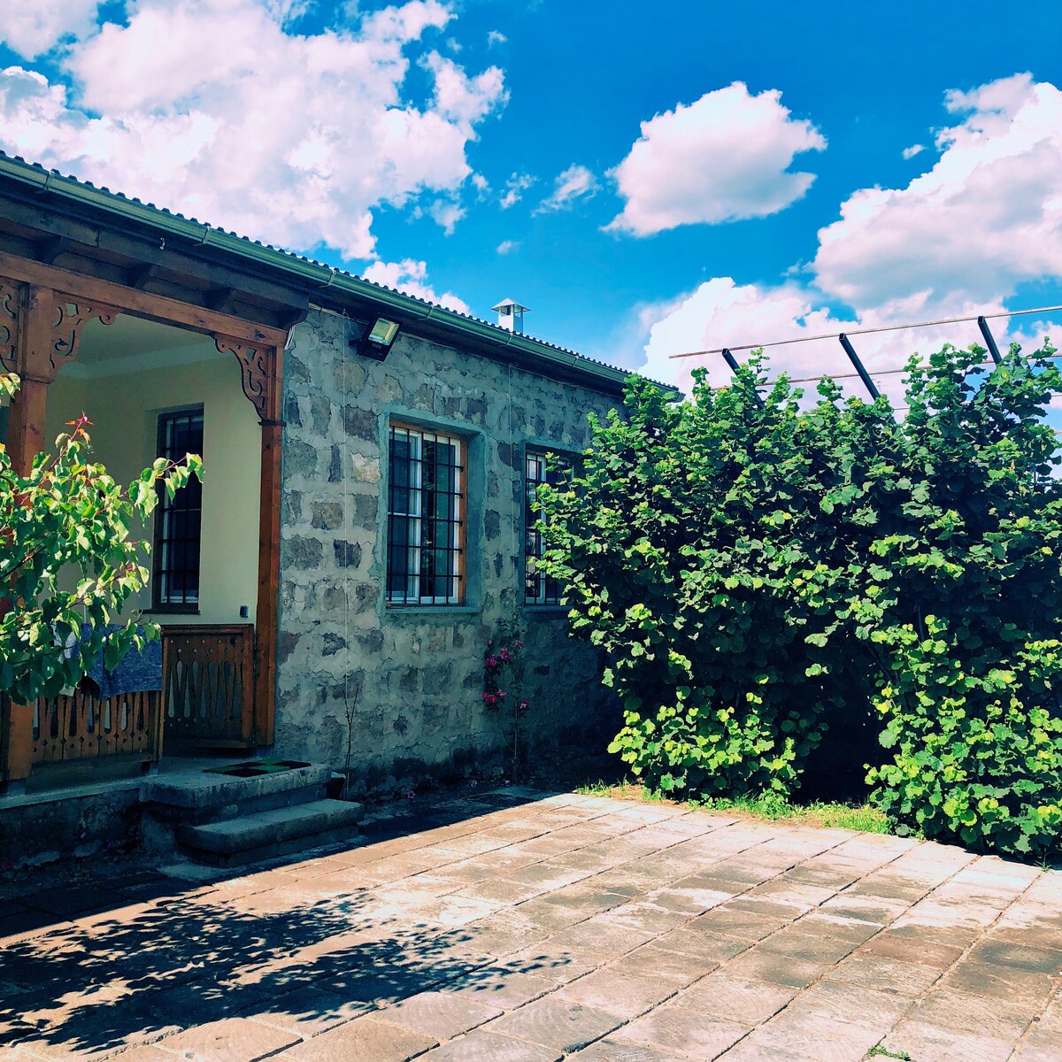 亚美尼亚村别墅客栈和参观
