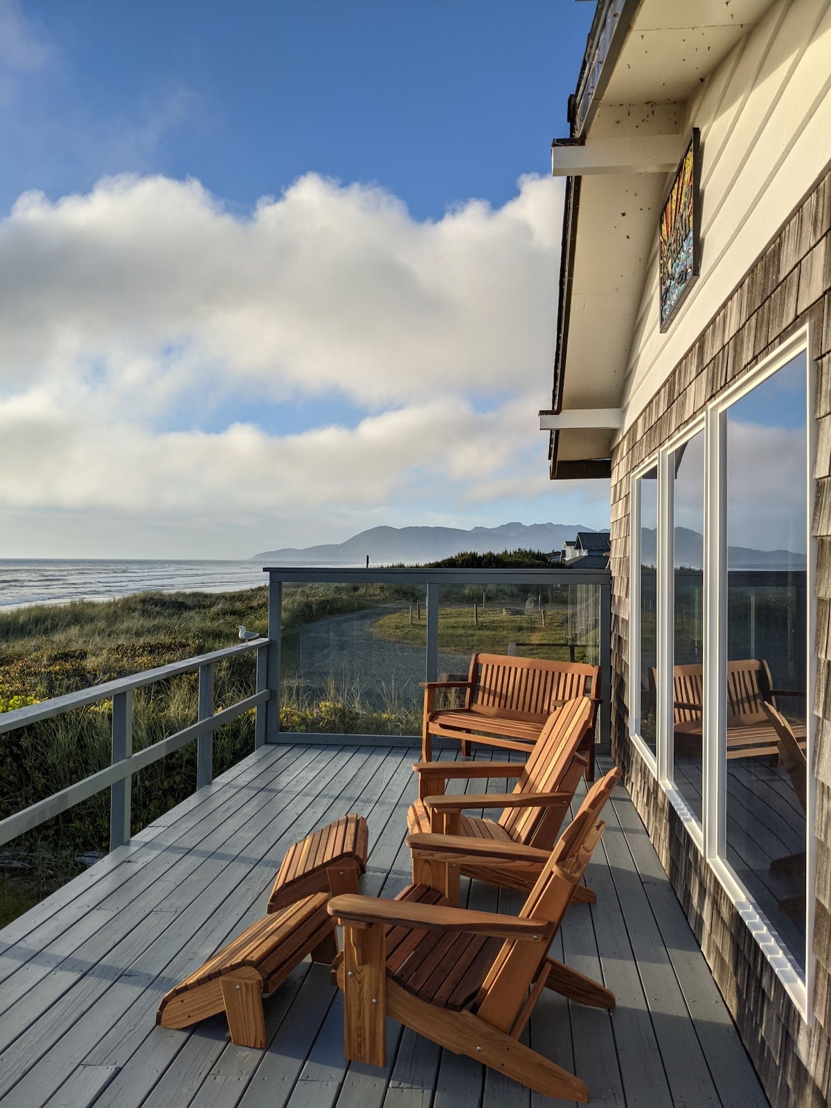 The Gullymonster Oceanfront Beach Cabin