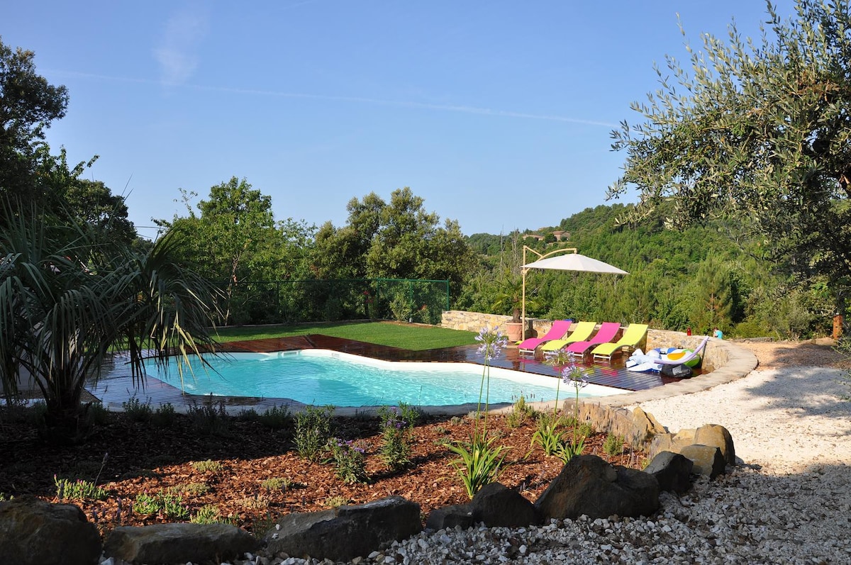 Anduze - Les Bons Vivants Cévenols - Le Bonheur