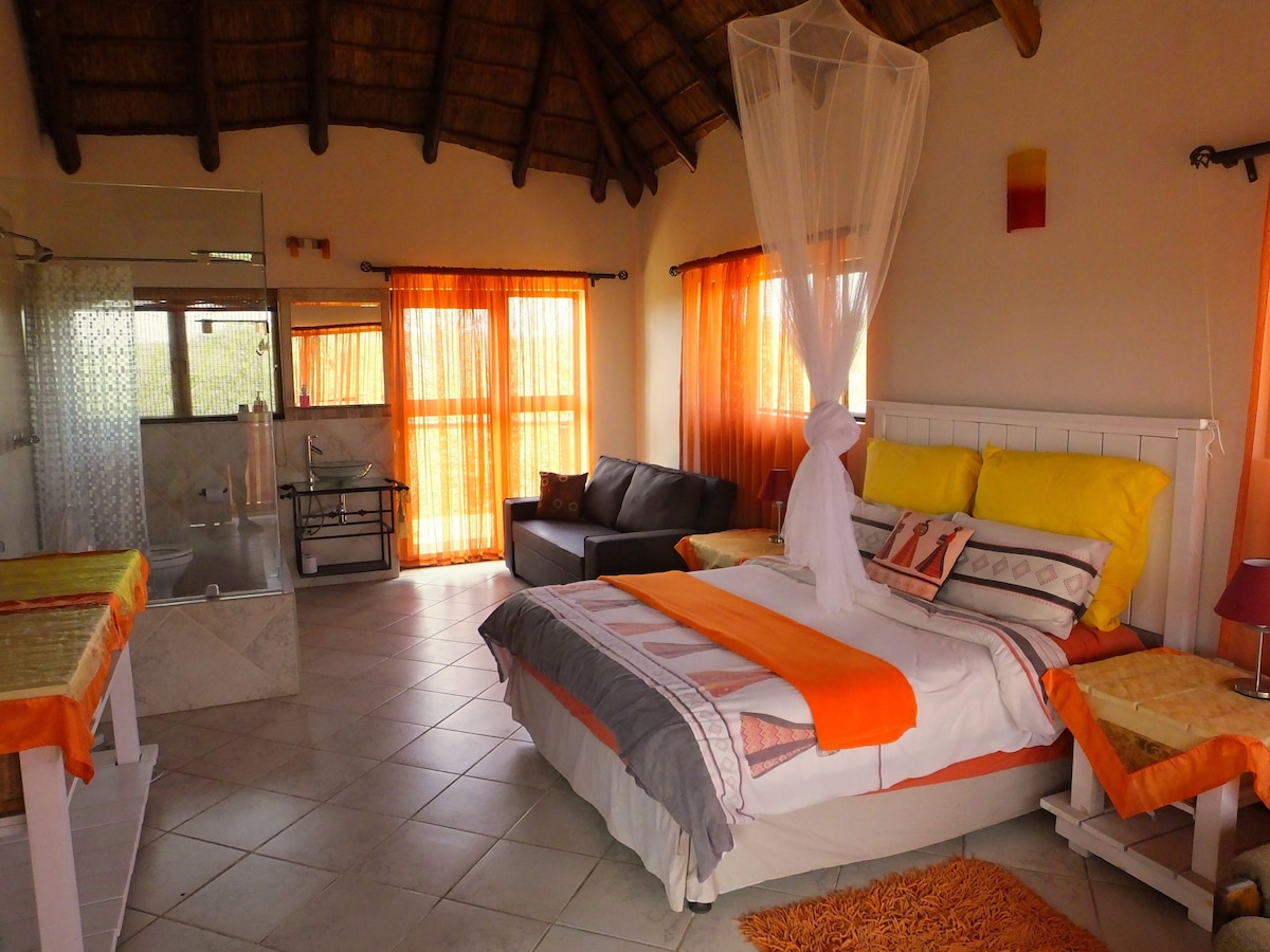 Baobab Orange Room -NUDE- SunEden Naturist Resort