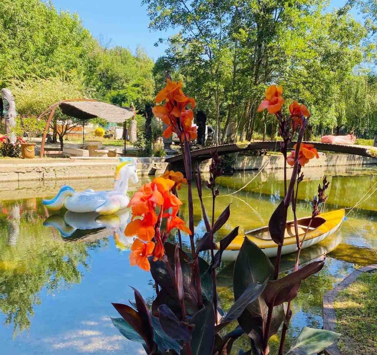 Chalet au bord de la rivière