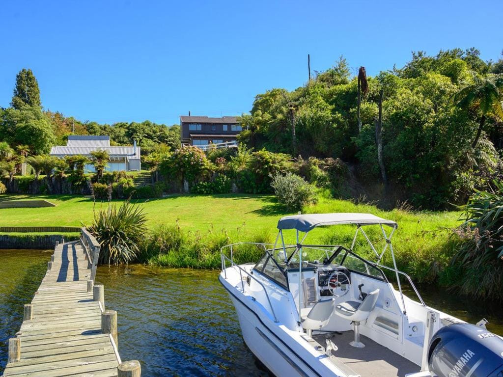 Rotoiti Bay Bliss