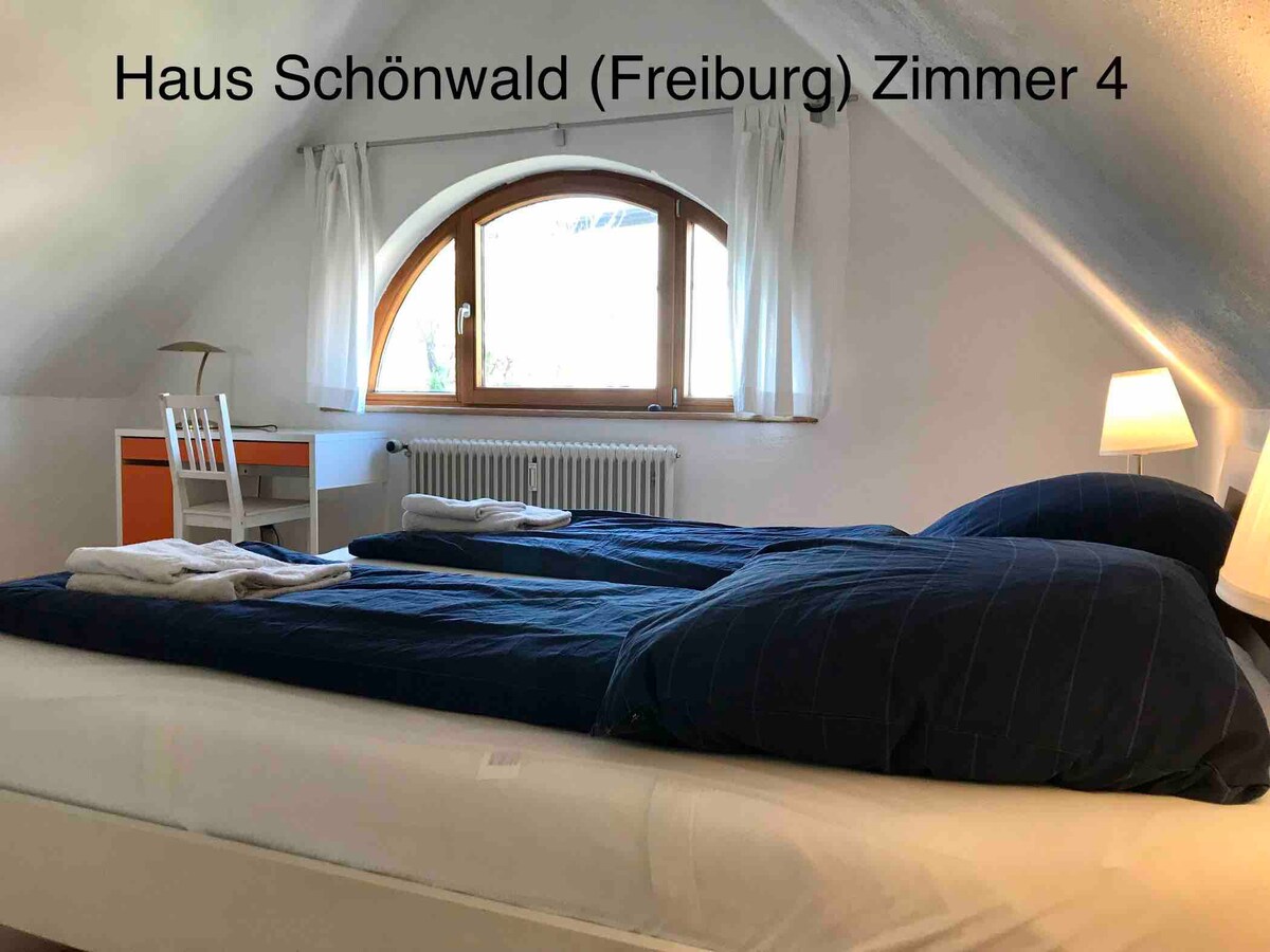 Haus Schönwald 4号房