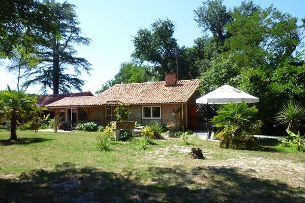 la landaise mer , piscine chauffée à partager